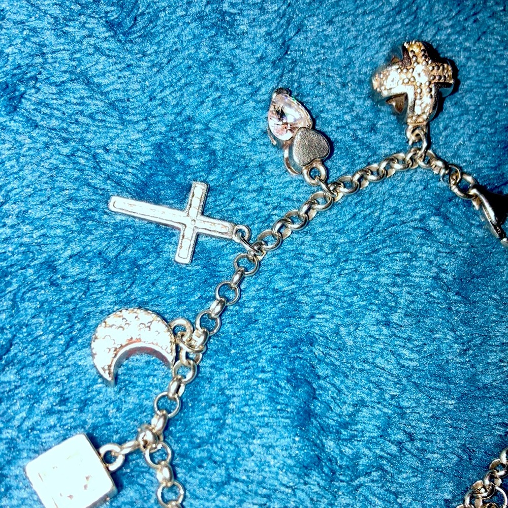Bracelets - Picture 2 of 3